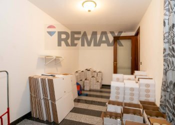 Scale - Ufficio Via Francesco Petrarca
 
26, Paterno - foto 9