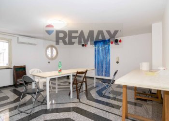 Sala da pranzo - Ufficio Via Francesco Petrarca
 
26, Paterno - foto 12