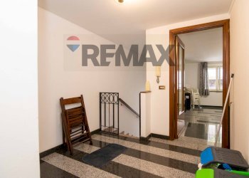 Ricezione / Lobby - Ufficio Via Francesco Petrarca
 
26, Paterno - foto 17