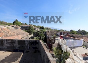 Balcone - Casa indipendente Via Civì
 
31, Fiumefreddo di Sicilia - foto 16