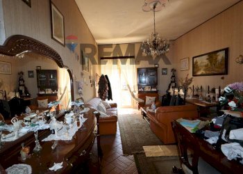 Sala da pranzo - Casa indipendente Via Civì
 
31, Fiumefreddo di Sicilia - foto 37