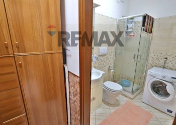 Bagno - Trilocale via Fosse Ardeatine
 
12, Senago - foto 11