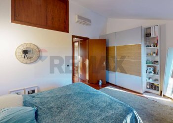 Camera / camera da letto - Villa a Schiera Via del Pero, 4
 
4, Rodano - foto 14