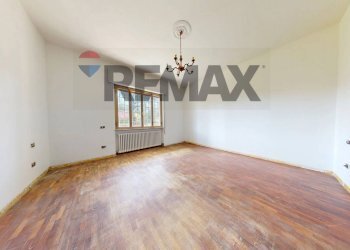 Stanza vuota - Casa indipendente Capannori - foto 17