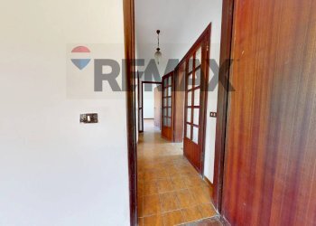 Hall / corridoio - Casa indipendente Capannori - foto 29