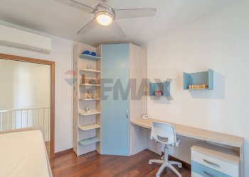 Ufficio - Villa Via Svetonio
 
25, Guidonia Montecelio - foto 25