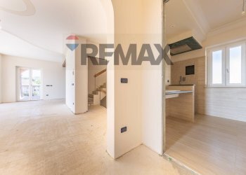 Hall / corridoio - Casa semi indipendente via monte soriano
 
17, Castelnuovo di Porto - foto 24