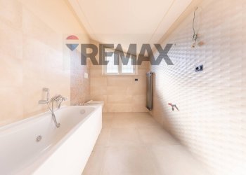 Bagno - Casa semi indipendente via monte soriano
 
17, Castelnuovo di Porto - foto 36