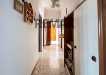 Hall / corridoio - Bilocale Via Cesare Battisti
 
59, Cupramontana - foto 8