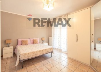 Camera / camera da letto - Quadrilocale VIALE GIOVANNI XXIII
 
10, Castelbellino - foto 16