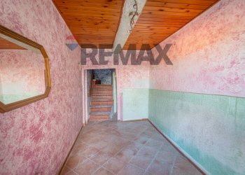 Hall / corridoio - Casa semi indipendente Piazza Balducci
 
5, Poggio San Vicino - foto 6
