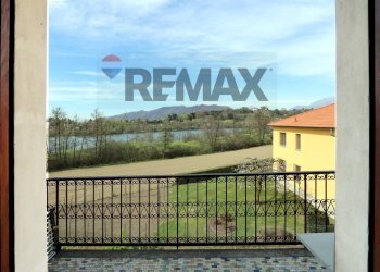 Balcone - Casa semi indipendente Via Amerigo Vespucci
 
51, Merate - foto 8