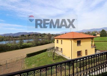 Balcone - Casa semi indipendente Via Amerigo Vespucci
 
51, Merate - foto 11