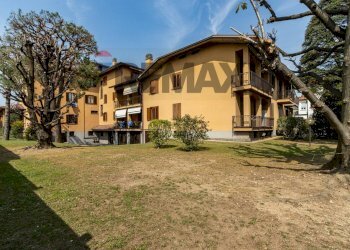 Casa all\'aperto - Trilocale albertario
 
3, Verano Brianza - foto 4