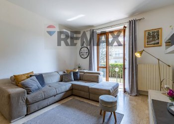 Soggiorno - Trilocale albertario
 
3, Verano Brianza - foto 15