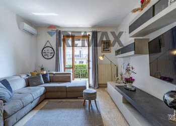 Soggiorno - Trilocale albertario
 
3, Verano Brianza - foto 17