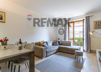 Sala da pranzo - Trilocale albertario
 
3, Verano Brianza - foto 18