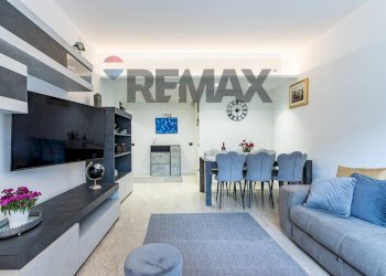 Sala da pranzo - Trilocale albertario
 
3, Verano Brianza - foto 20