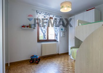 Camera / camera da letto - Trilocale albertario
 
3, Verano Brianza - foto 34