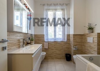 Bagno - Trilocale albertario
 
3, Verano Brianza - foto 38