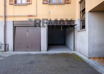 Edificio all\'aperto - Trilocale albertario
 
3, Verano Brianza - foto 49