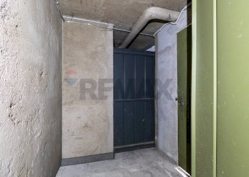 Non correlato - Locale Commerciale via Magenta, Veduggio con Colzano - foto 21