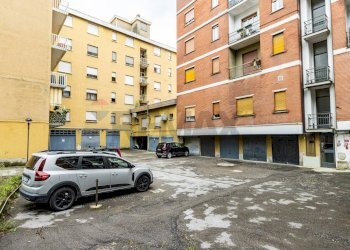 Edificio all\'aperto - Locale Commerciale via Magenta, Veduggio con Colzano - foto 28