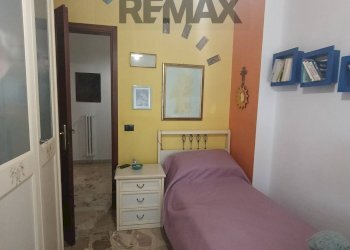 Camera / camera da letto - Three-room apartment Via Luigi Pirantello
 
19, Enna - photo 8