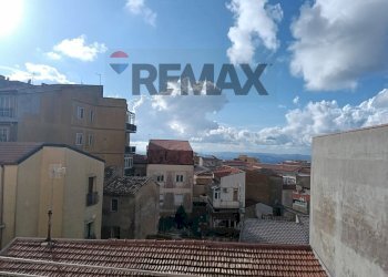 Edificio all\'aperto - Three-room apartment Via Luigi Pirantello
 
19, Enna - photo 14