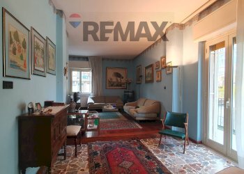 Soggiorno - Appartamento Via Quieta
 
55, Catania - foto 8