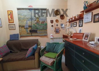 Soggiorno - Appartamento Via Quieta
 
55, Catania - foto 30