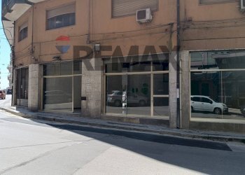 Edificio all\'aperto - Negozio Via Sant'Agata
 
46, 48, Enna - foto 8