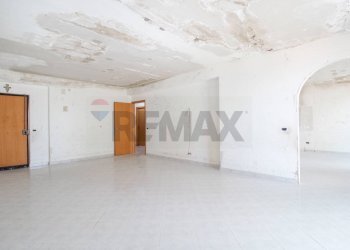 Stanza vuota - Appartamento Via Vampolieri
 
8, Aci Catena - foto 8