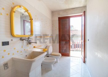 Bagno - Appartamento Via Vampolieri
 
8, Aci Catena - foto 14