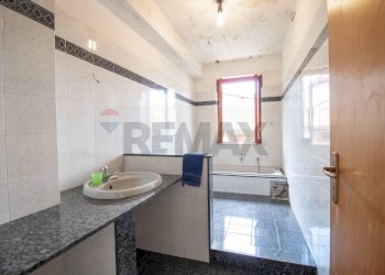 Bagno - Appartamento Via Vampolieri
 
8, Aci Catena - foto 16