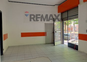 Parcheggio - Shop Viale Gobio
 
5, Mantova - photo 3