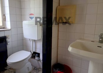 Bagno - Shop Viale Gobio
 
5, Mantova - photo 7