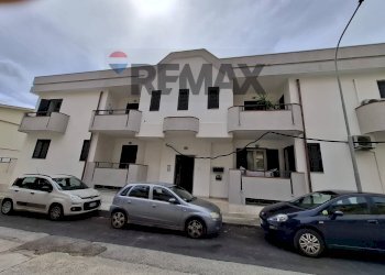 Edificio all\'aperto - Bilocale Ronco Ungaretti
 
9, Noto - foto 2