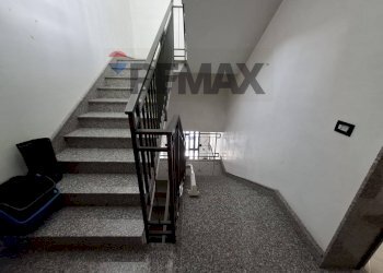 Scale - Bilocale Ronco Ungaretti
 
9, Noto - foto 4