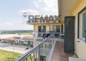 Balcone - Appartamento Corso Vittorio Emanuele
 
769, Floridia - foto 10
