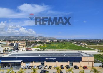 Edificio all\'aperto - Appartamento Corso Vittorio Emanuele
 
769, Floridia - foto 20