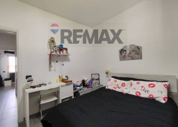 Camera / camera da letto - Appartamento Corso Vittorio Emanuele
 
769, Floridia - foto 23