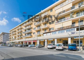 Edificio all\'aperto - Appartamento Corso Vittorio Emanuele
 
769, Floridia - foto 26