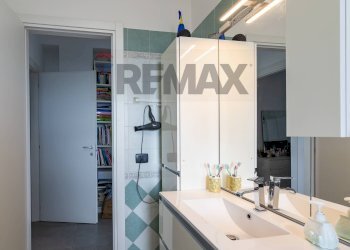 Bagno - Apartment Corso Vittorio Emanuele
 
769, Floridia - photo 13