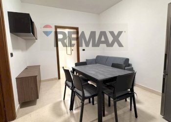 Sala da pranzo - Quadrilocale Via Crispomonti
 
29, L'Aquila - foto 8