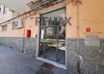 Edificio all\'aperto - Four-room apartment Via Antonio Meucci
 
5, Casavatore - photo 5