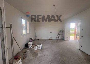 Stanza vuota - Trilocale Via San Nicolo
 
snc, Castagnaro - foto 7