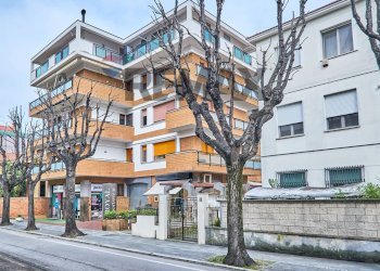 Edificio all\'aperto - Box Viale Nettuno
 
13, Francavilla al Mare - foto 6