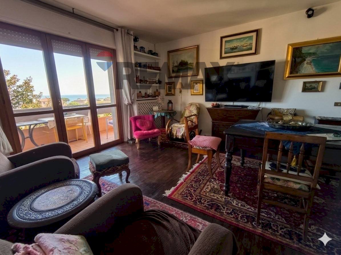 Soggiorno - Villa a Schiera VIA DOMENICO GALLUCCI
 
16, Francavilla al Mare - foto 1