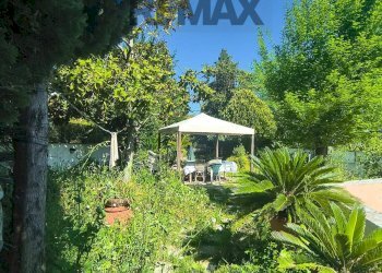 Giardino - Villa a Schiera VIA DOMENICO GALLUCCI
 
16, Francavilla al Mare - foto 11